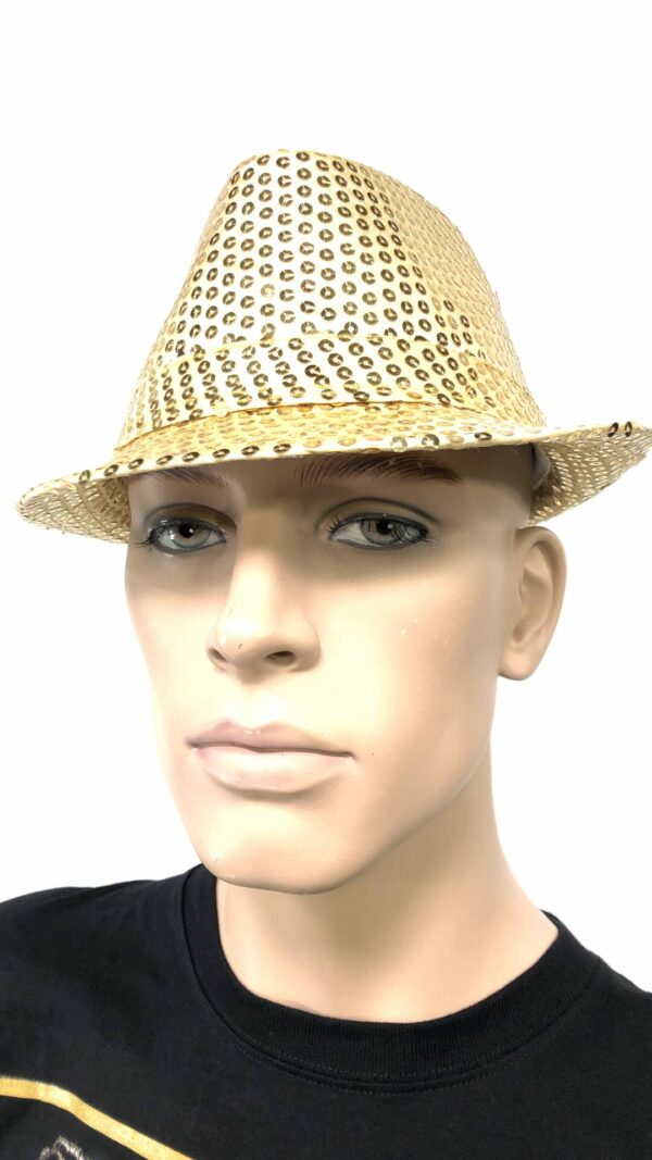 Hattar